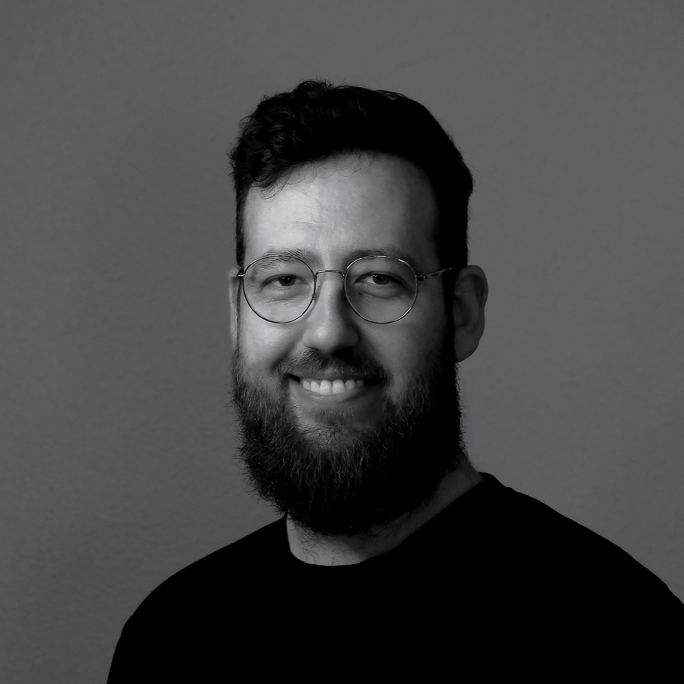 ENRIQUE GUILLAMÓN - DOCENTE ESESIGN ENRIQUE GUILLAMÓN - DOCENTE ESESIGN