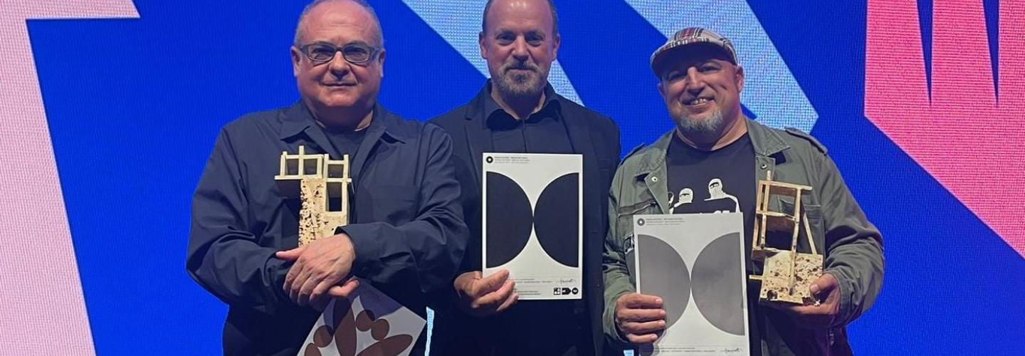 Profesor de ESDESIGN Recibe el Premio ADI Cultura de Plata por su Libro "Neutopias. Nuevas Utopías y Diseño de Futuros"