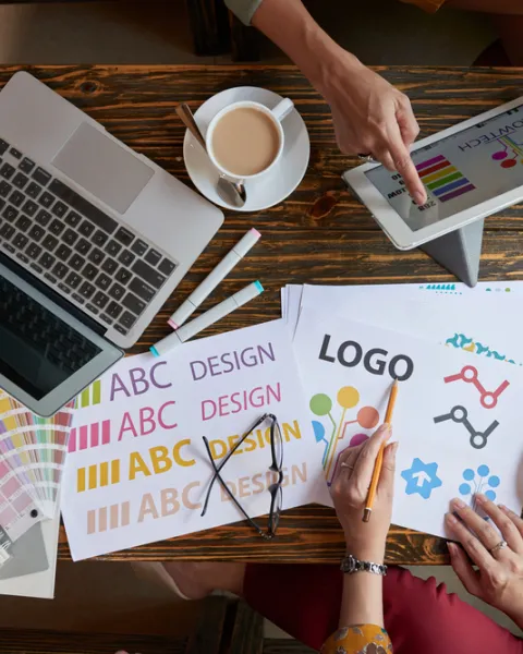 tipos de letras para logos